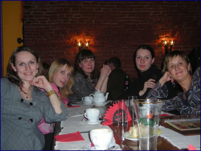Annika22 (Аня), Экзотический фрукт (Оля), Наташа, Cosmik (Наташа) и fly75 (Саша)